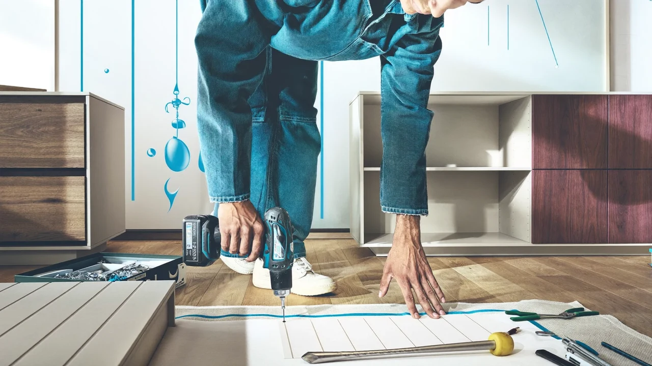 Illustrazione di un banco da lavoro per montaggio e riparazione di mobili